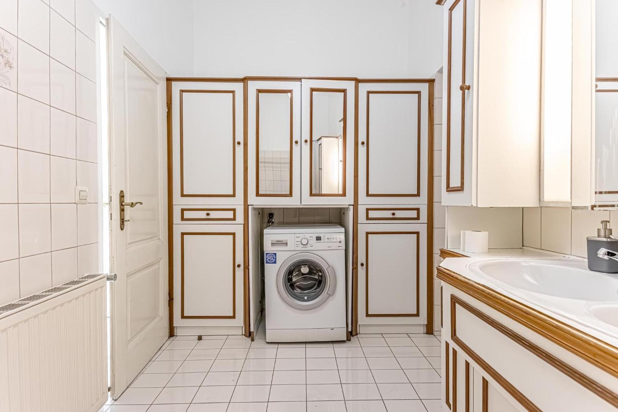 Friendly 4br Shared Apt- Near Downtown * Wien